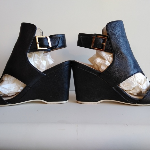 Kenneth Cole black leather wedged sandal - Picture 4 of 8